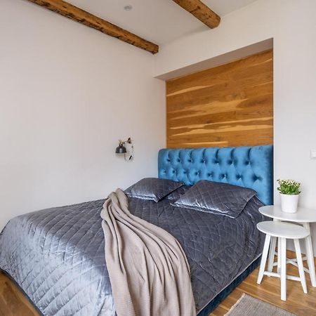 Trendy Top-Floor Stay In Heart Of Riga, Near Bars & Culture Exterior photo