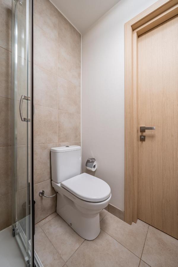 Trendy Top-Floor Stay In Heart Of Riga, Near Bars & Culture Exterior photo