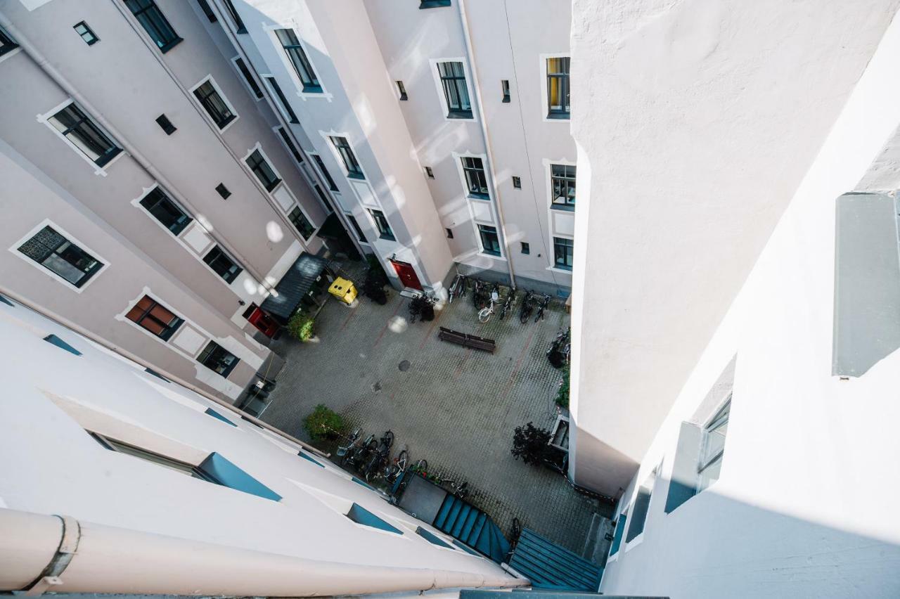 Trendy Top-Floor Stay In Heart Of Riga, Near Bars & Culture Exterior photo